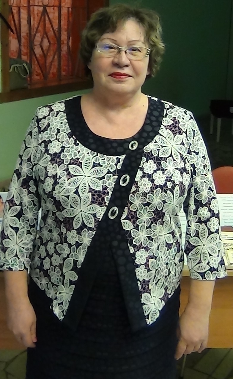 Толстоброва Анна Аркадьевна